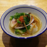 蛤、すり身団子、ロメインレタス