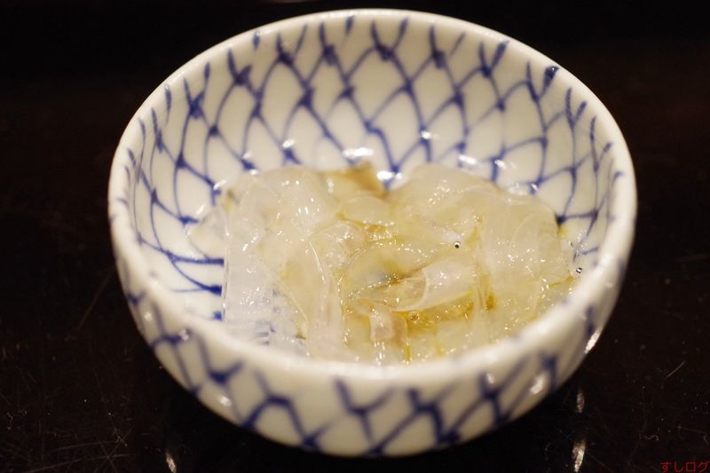 鮨が10倍楽しくなる旬魚の世界 No 26 春 ノレソレ すしログ The Encyclopedia Of Sushi