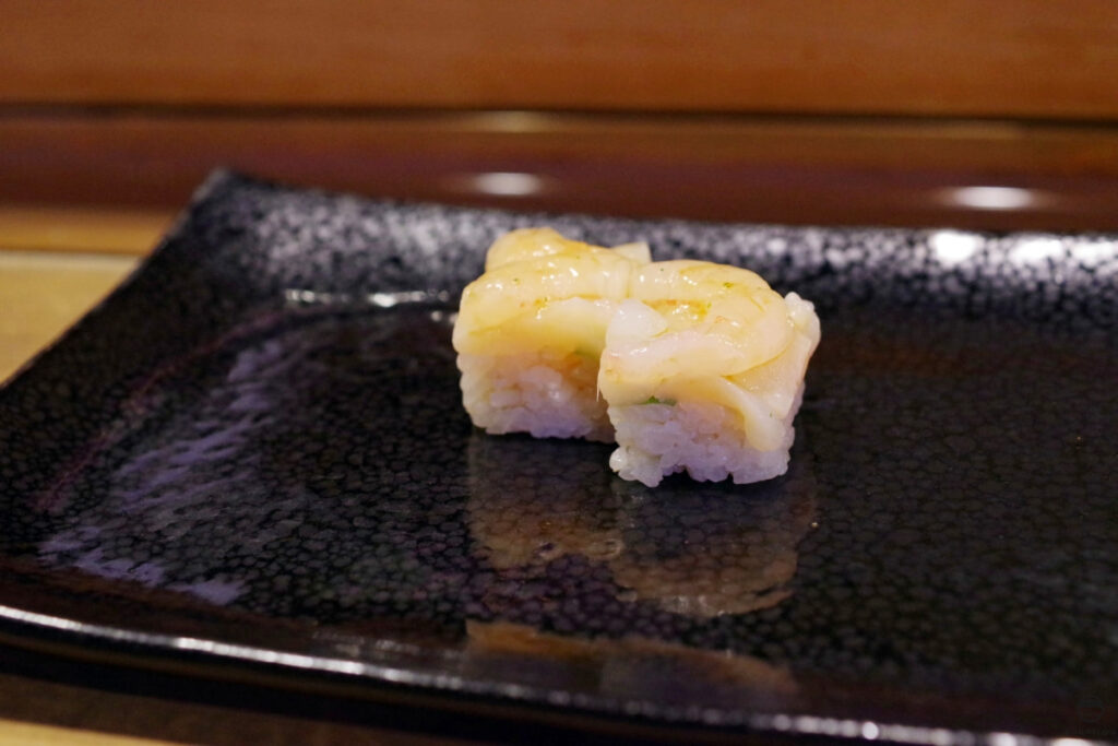 帆立と甘海老の押し寿司
