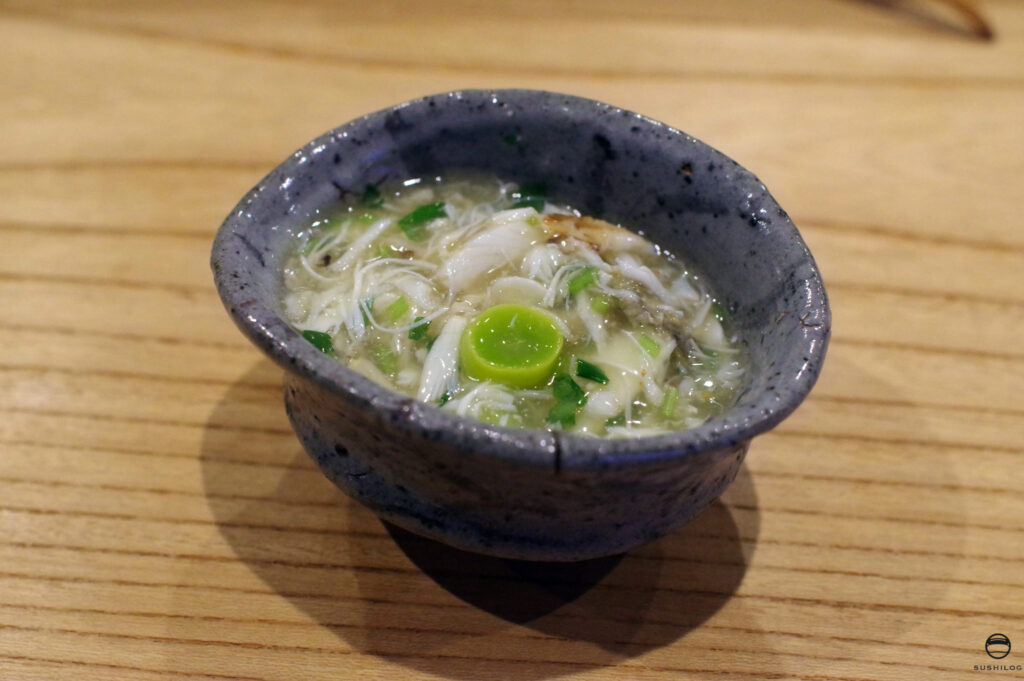 酢飯とワタリガニ、新銀杏の餡