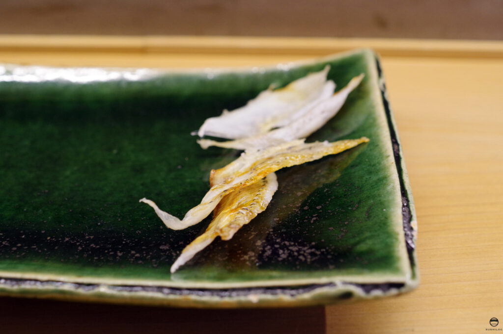 サヨリの骨煎餅