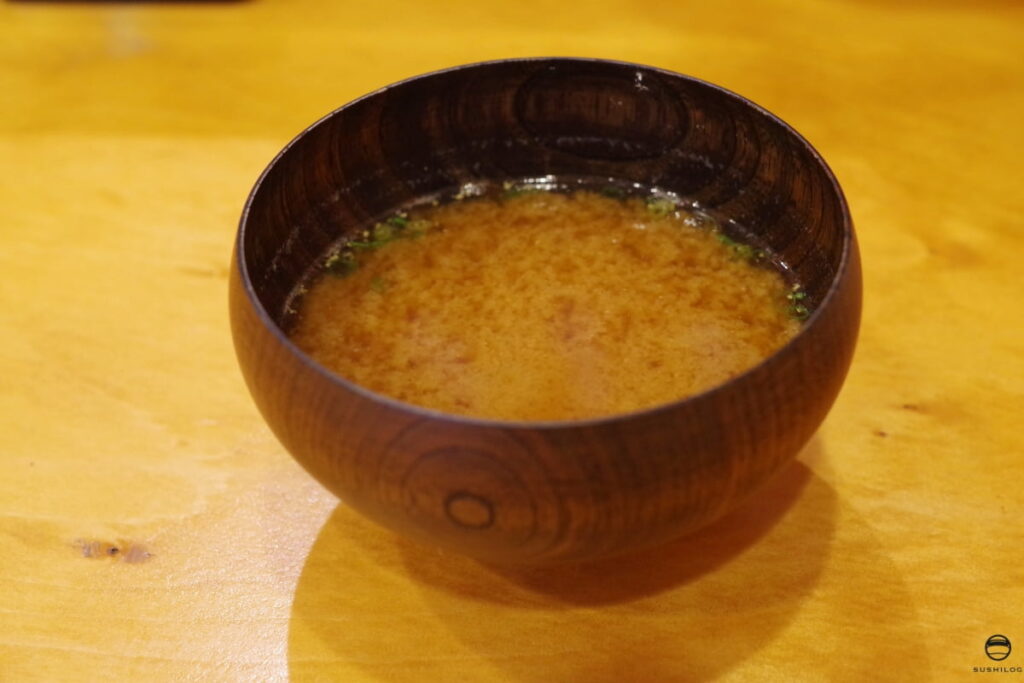 椀