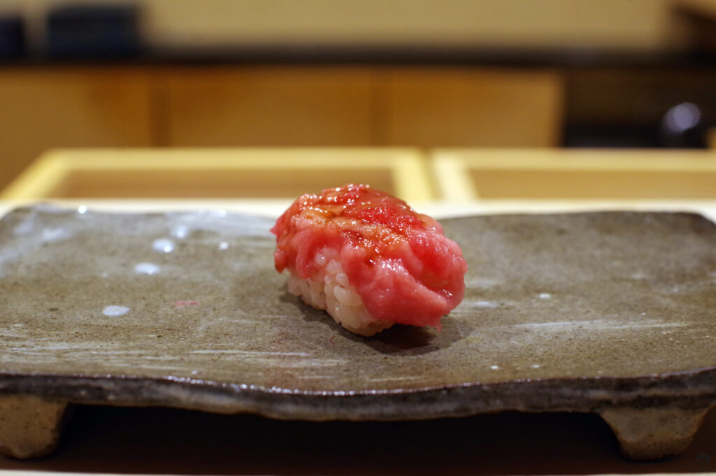 ねぎったトロの握り