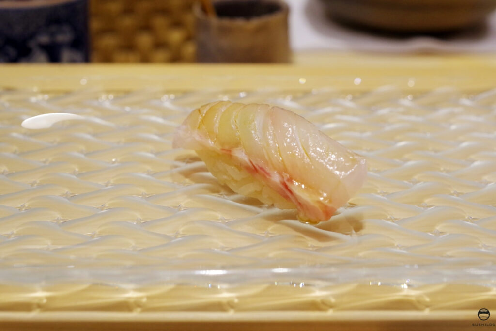 シロダイ