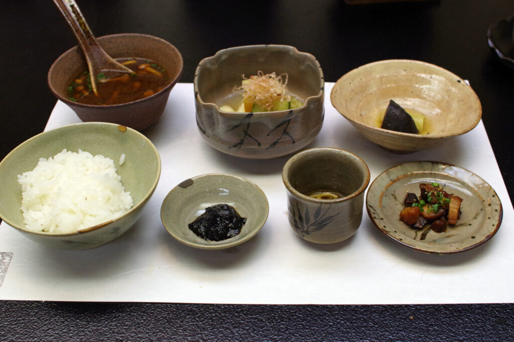 お食事02