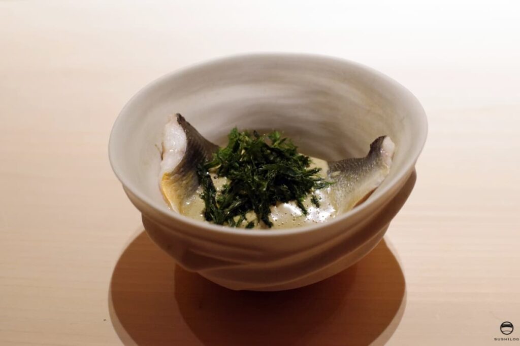 鮎の蒸し寿司