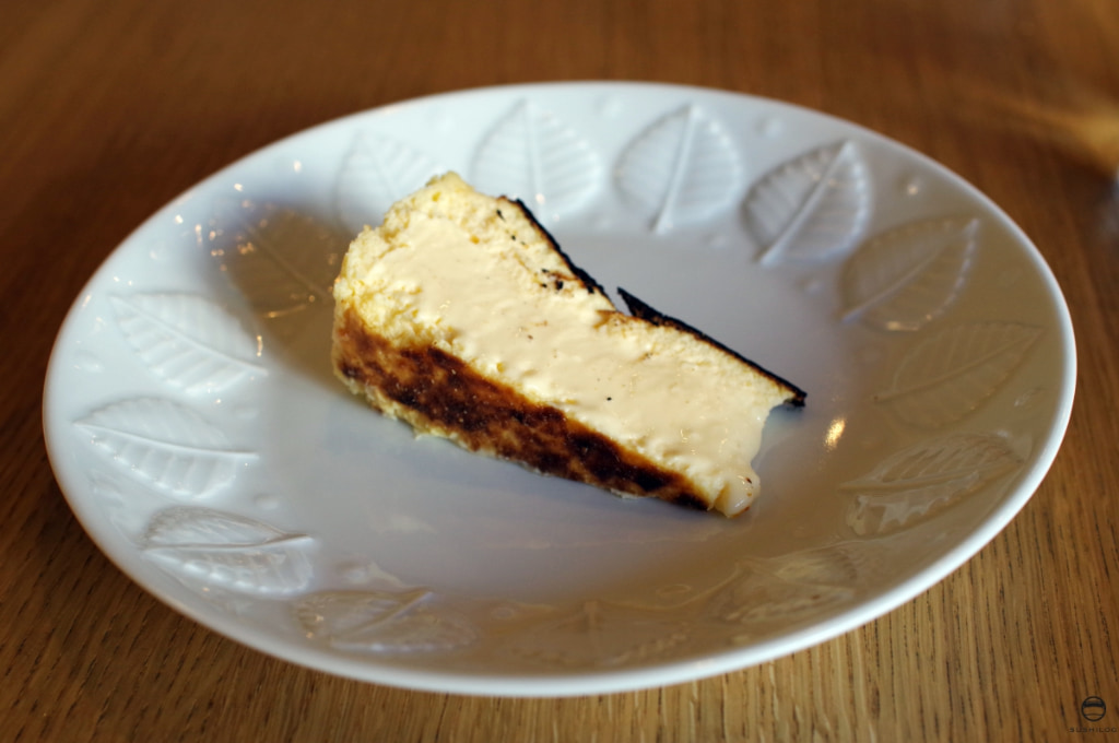 バスクチーズケーキ01