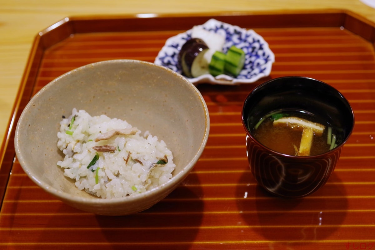 新秋刀魚の炊き込みご飯02