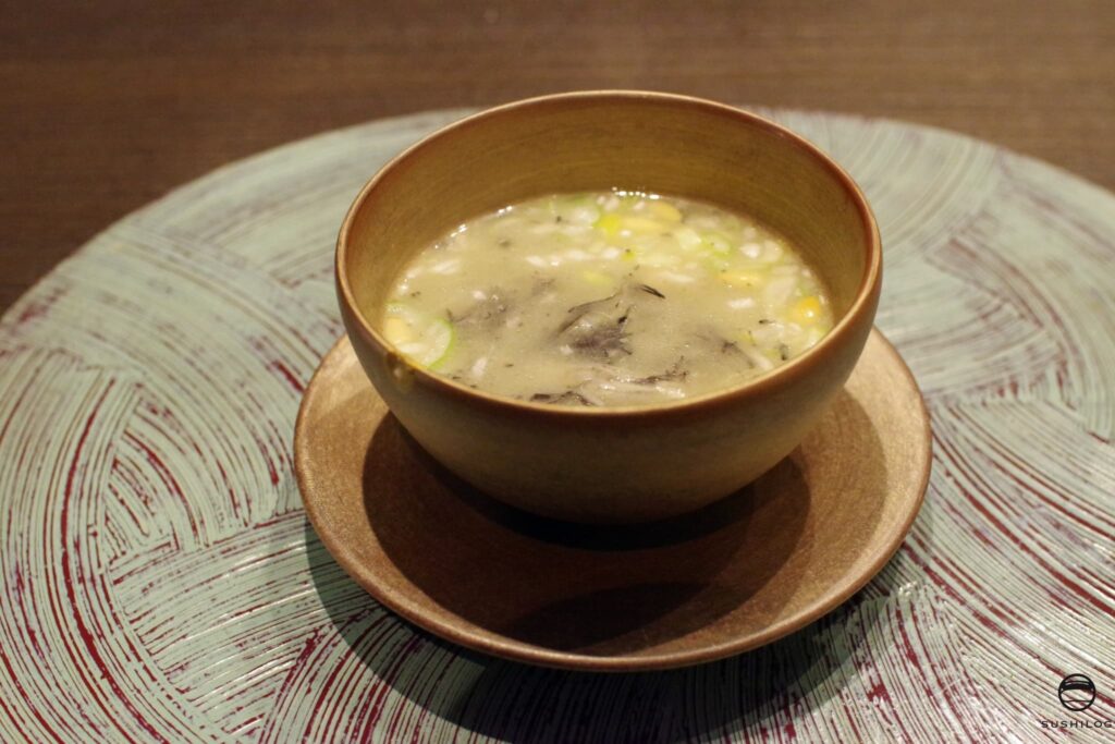 烏骨鶏サムゲタン03