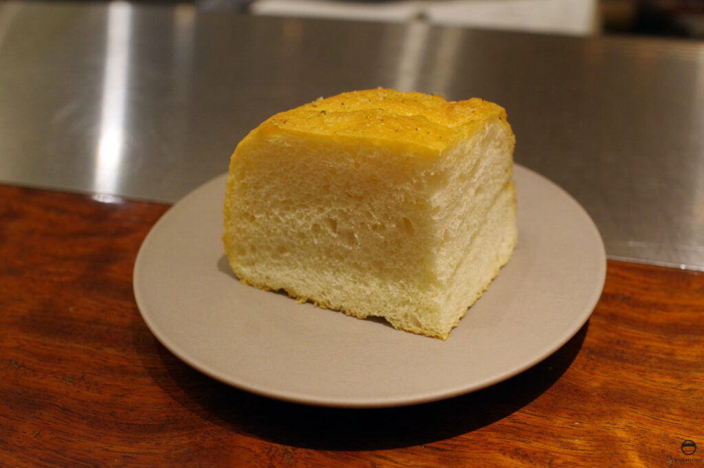 焼き立てのフォカッチャ